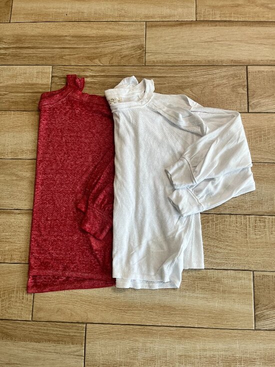 We The Free Tops - Womens We The Free Bundle of 2 Long Sleeve Tops - XS